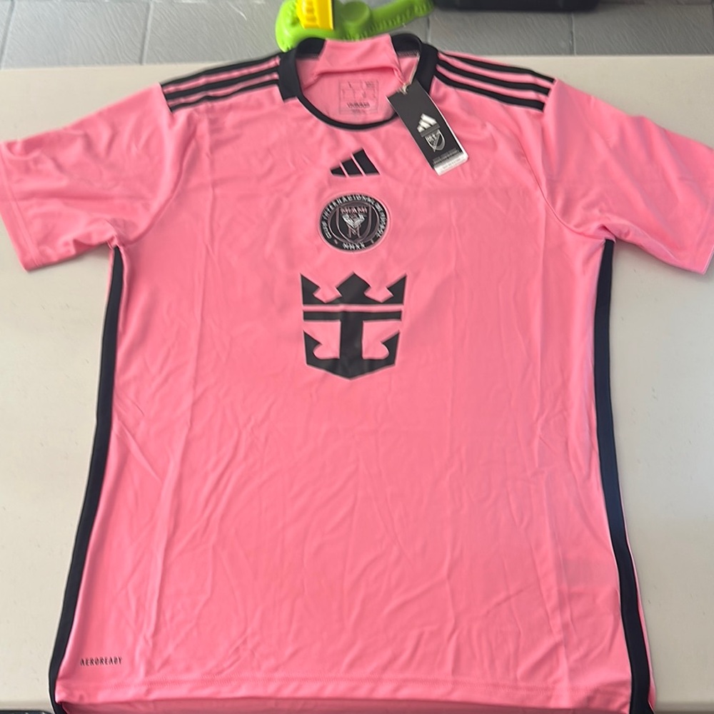 Adidas Inter Miami CF Messi Pink and Black Soccer Jersey size Large